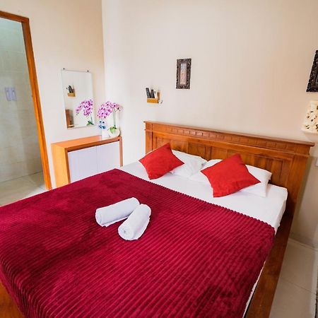 Guesthouse Cempaka Putih Seminyak Exteriér fotografie