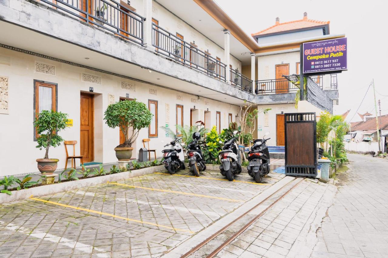 Guesthouse Cempaka Putih Seminyak Exteriér fotografie