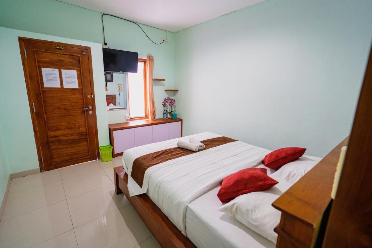 Guesthouse Cempaka Putih Seminyak Exteriér fotografie
