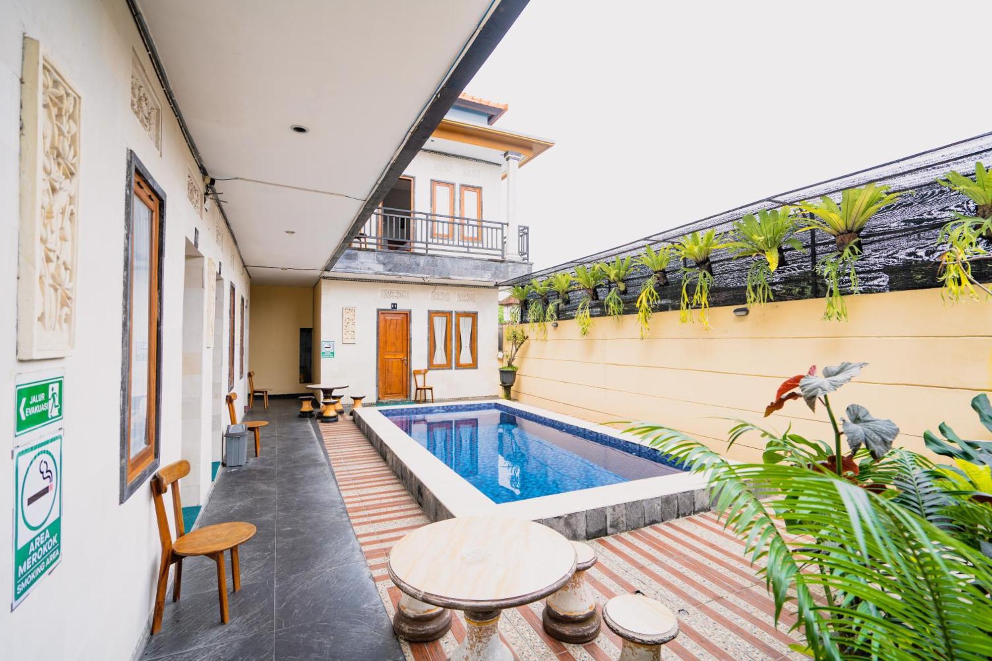 Guesthouse Cempaka Putih Seminyak Exteriér fotografie